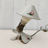 Lamp mushroom clip painted sheet metal