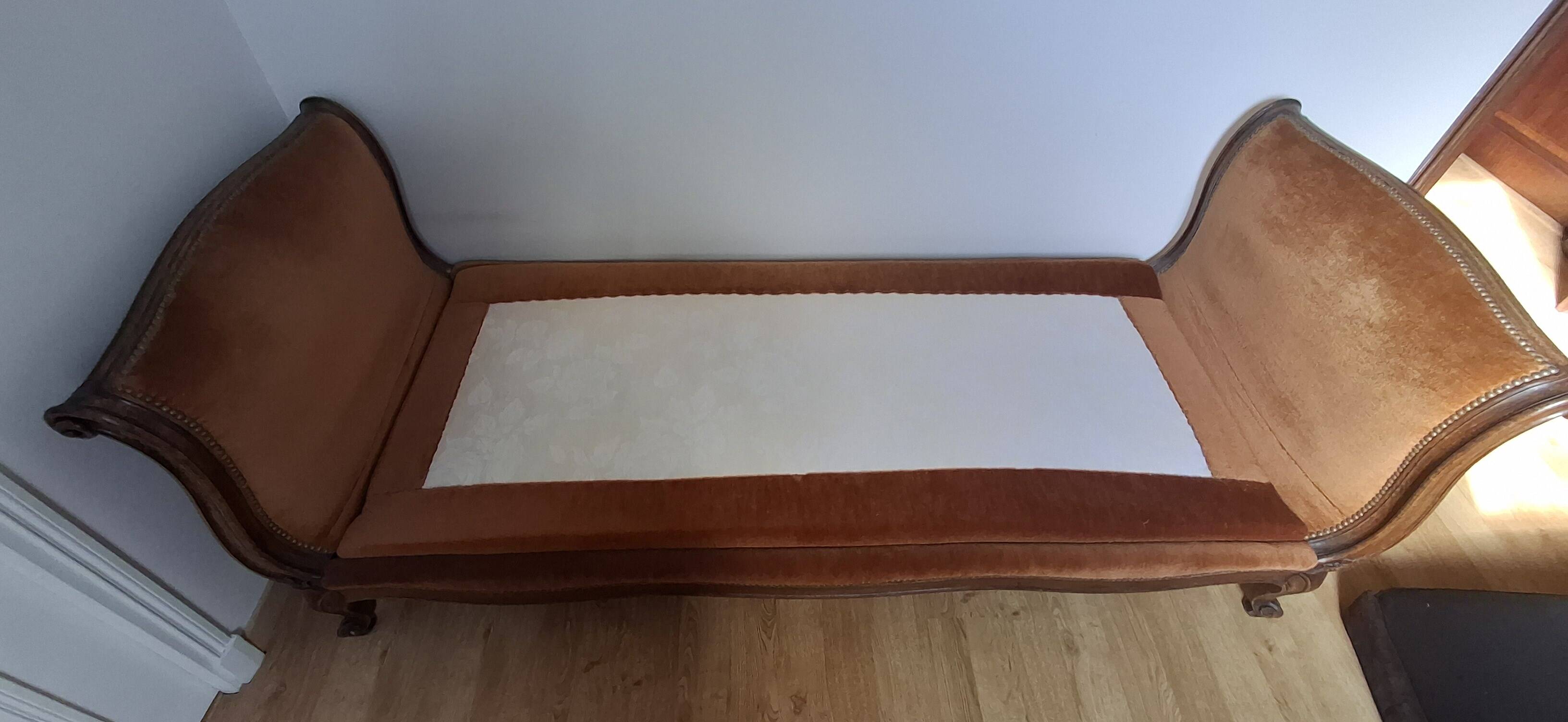 Napoleon III style meridian