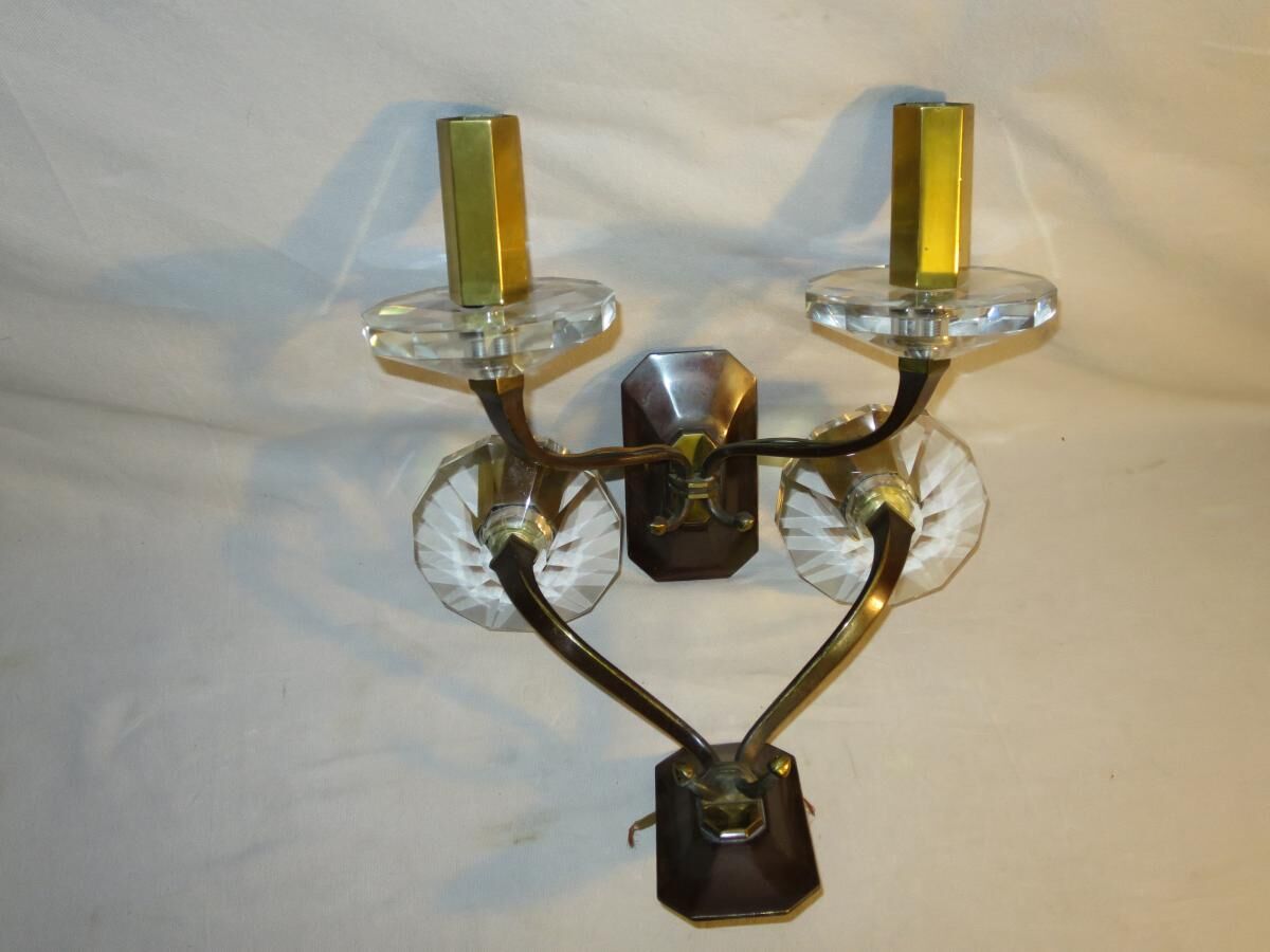 Pair of double wall Art Deco bronze and Crystal