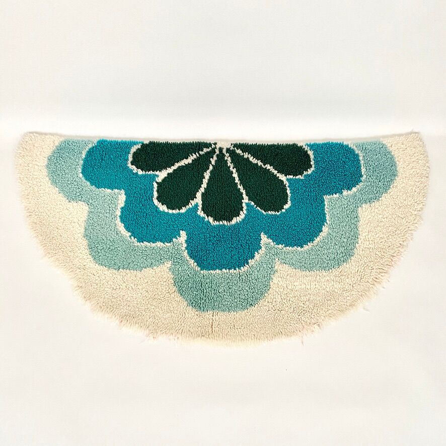 Vintage rug from the 70s