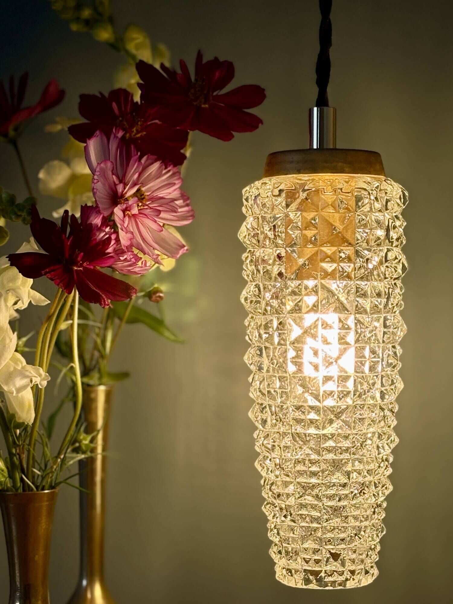 Vintage glass tulip suspension with diamond tip (SE10)