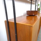 Modulair Omnia wandsysteem, Hilker, teak en zwart staal met legplanken