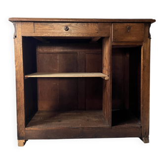 Oak counter