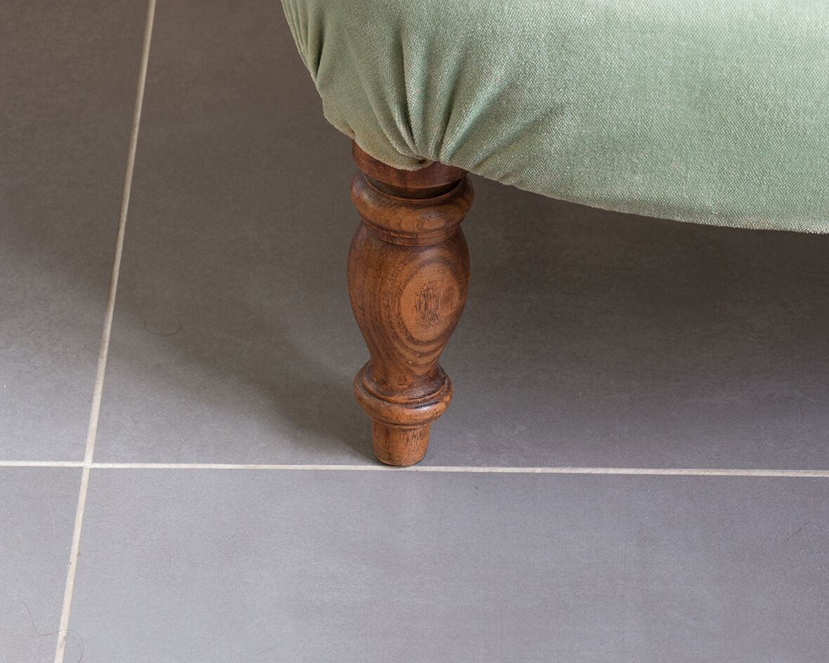 Toad silk velvet armchair