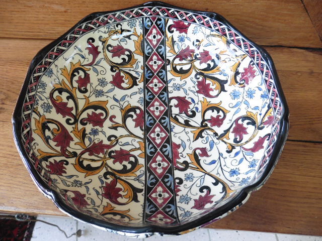 Lobé dish, melonnière in Gien earthenware decoration blue and ochre pattern 1960