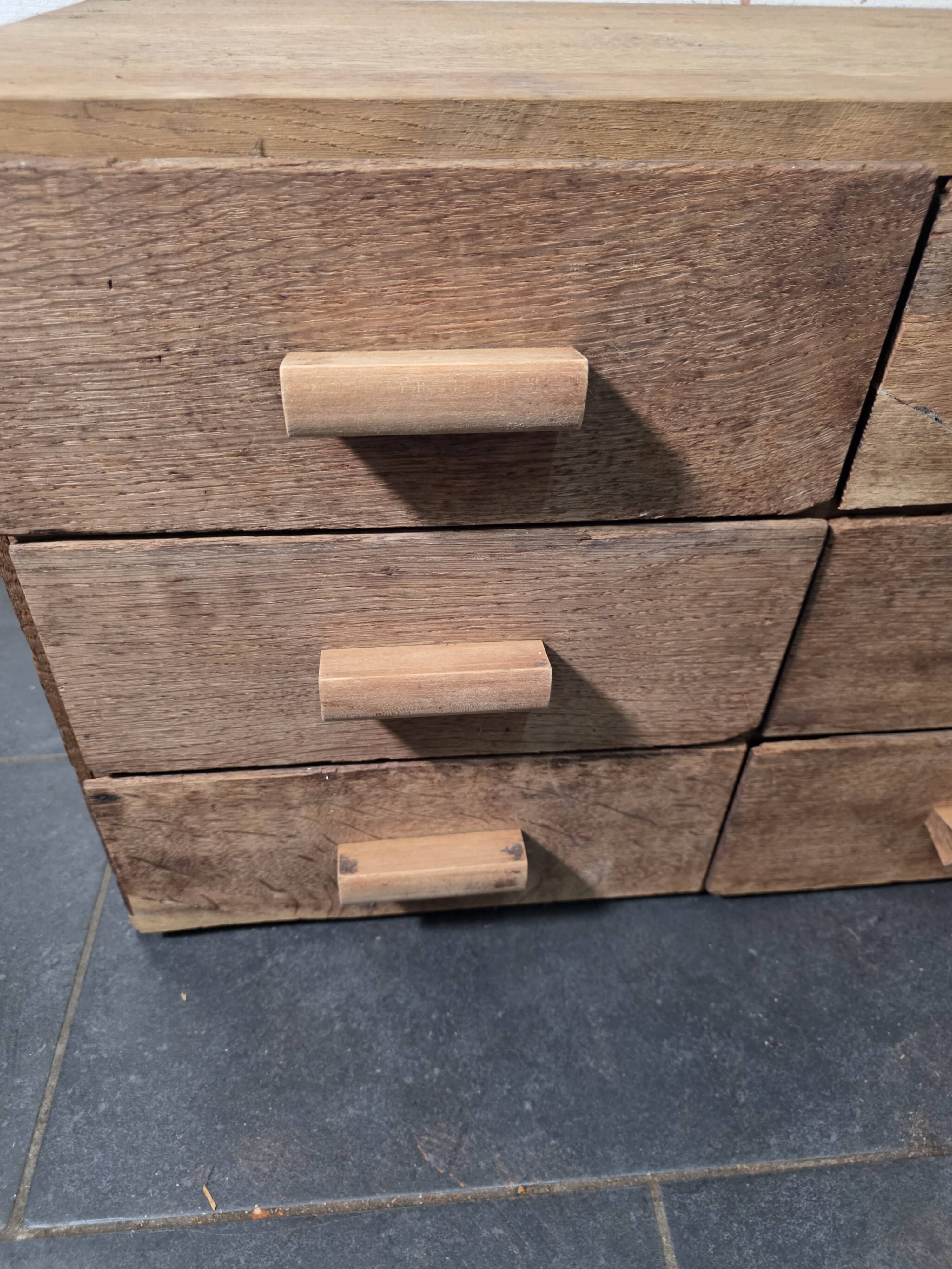 Antique workshop furniture with 6 drawers