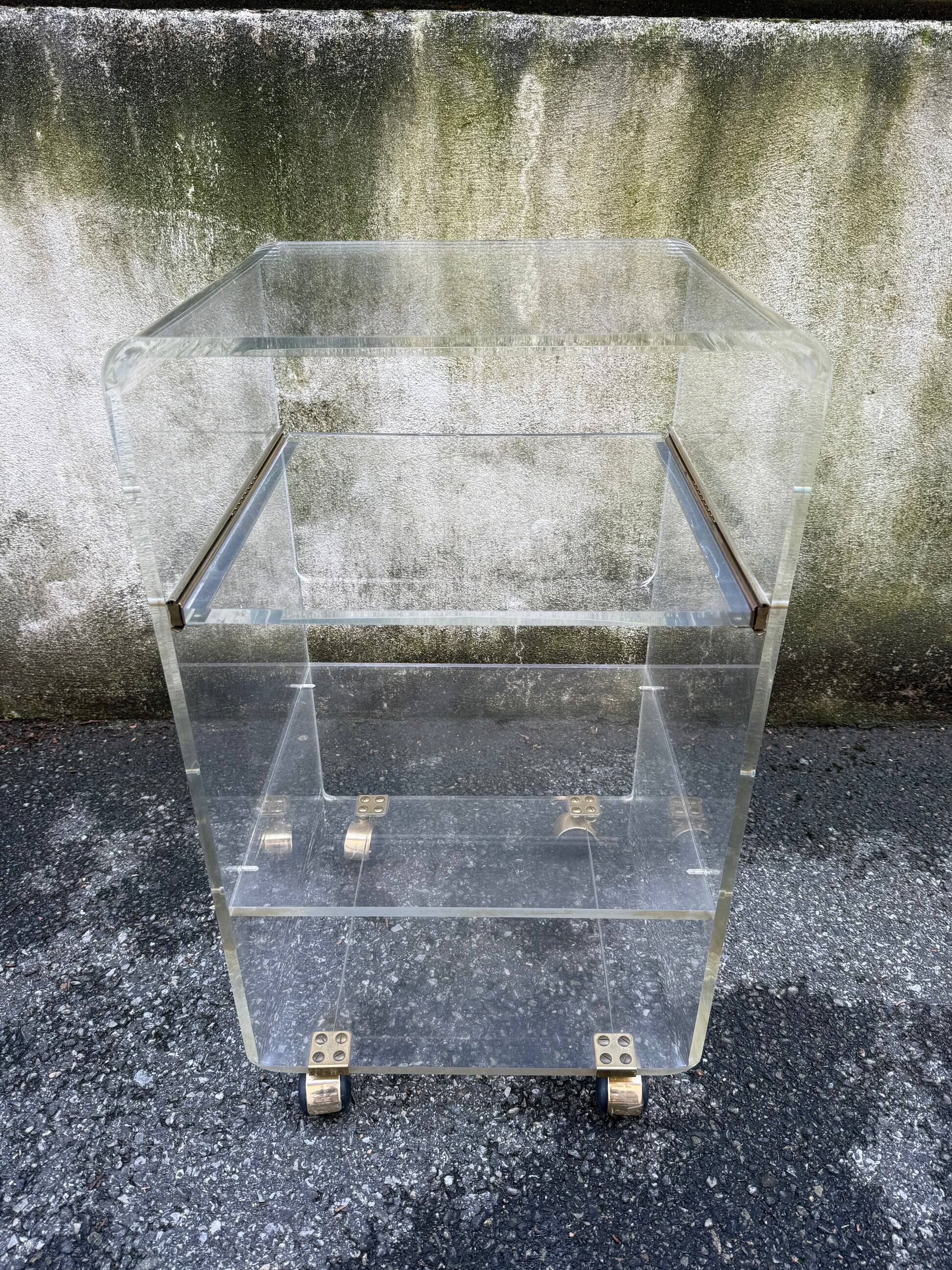 Rolling dessert trolley in plexiglass – Marais International – 1970s-1980s