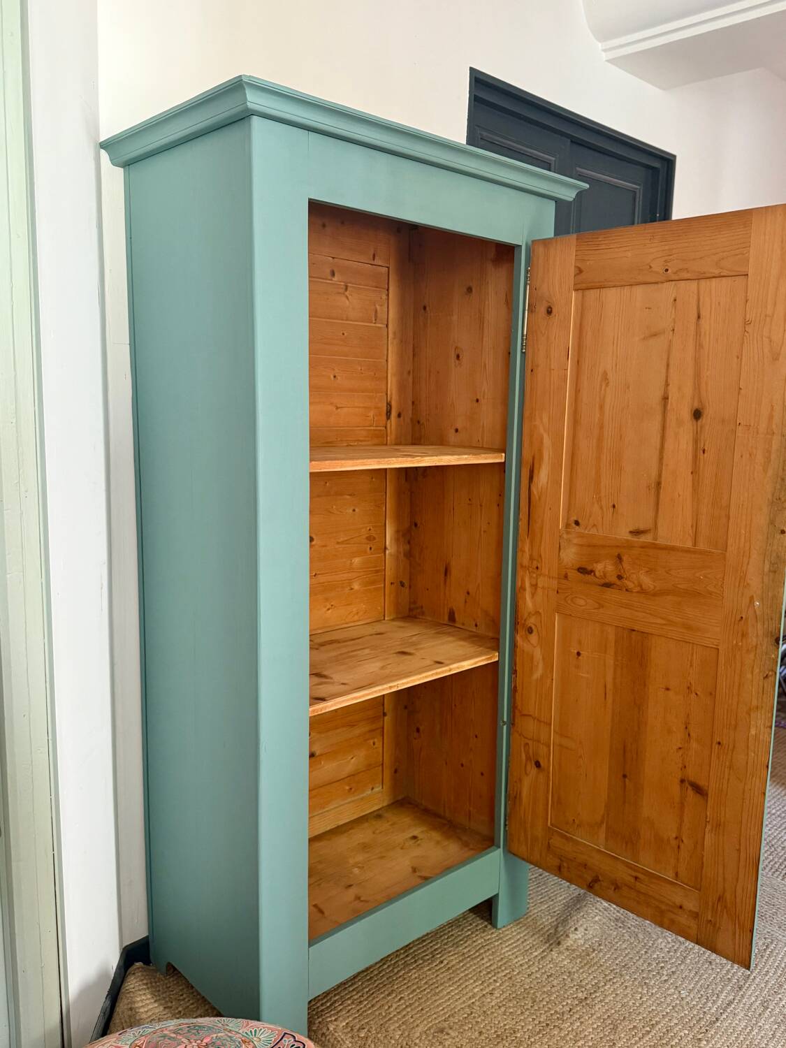 Solid wood cupboard