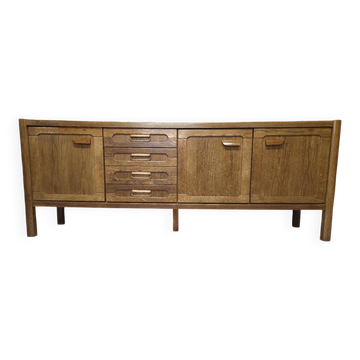 Brutalist enfilade 1970