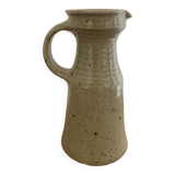 Sandstone pitcher