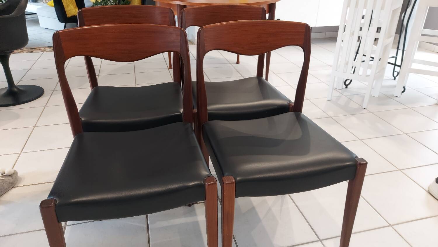 Set of 4 vintage Scandinavian teak chairs from the 1970s