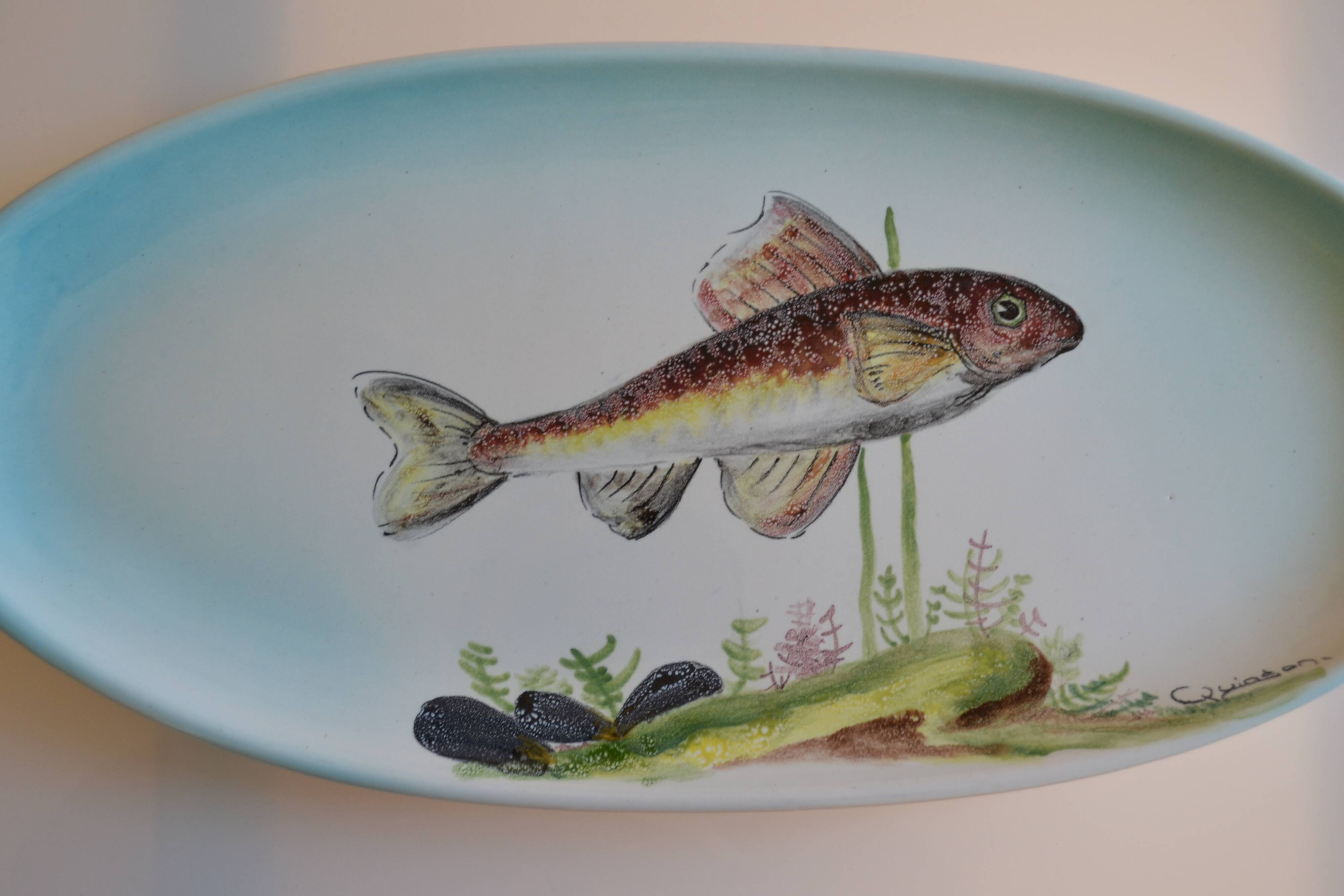 Paulette Quinson (1899-1984) Marseille Fish dish signed 55x26 cm