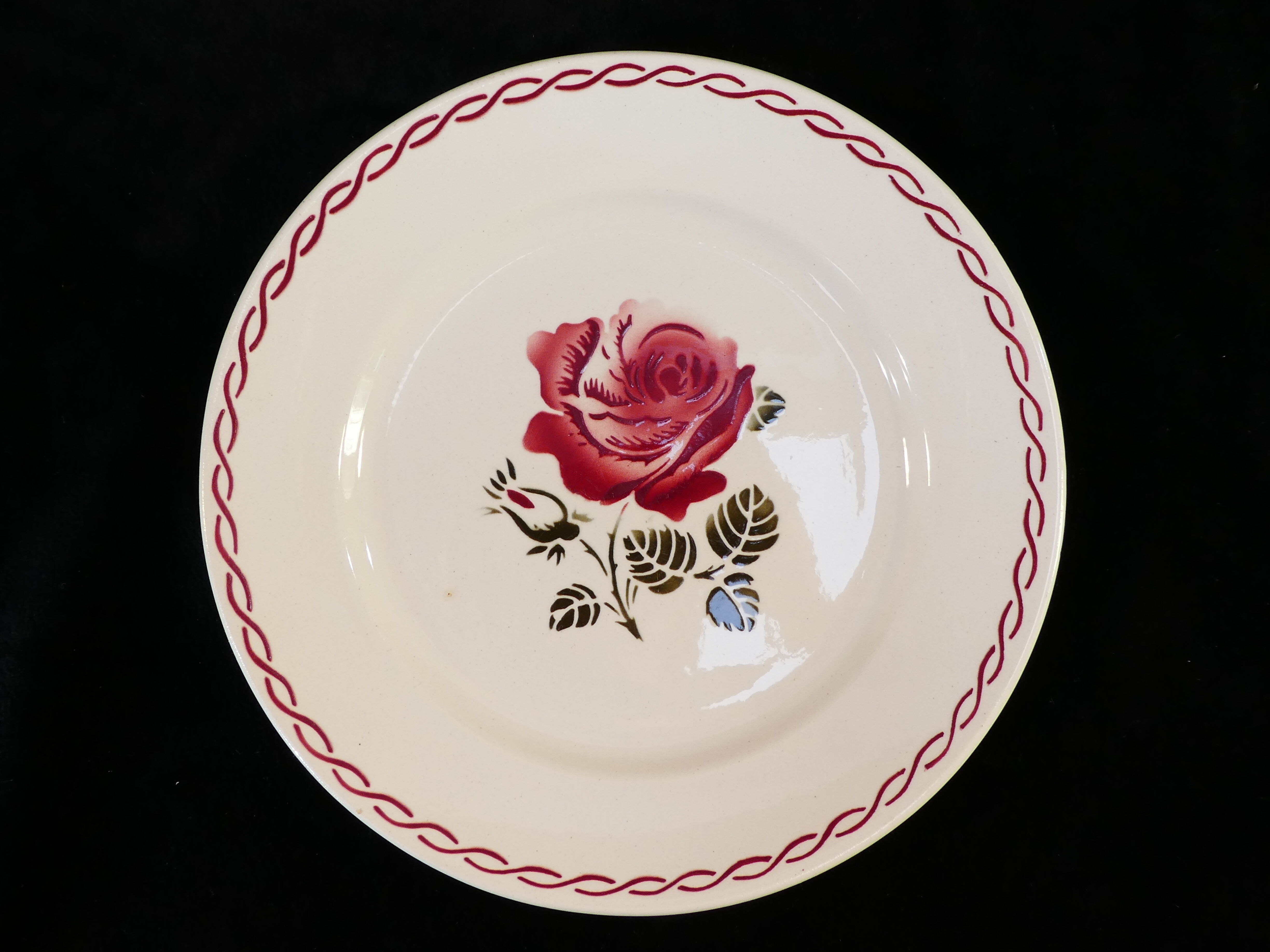 8 flat plates badonviller rose red