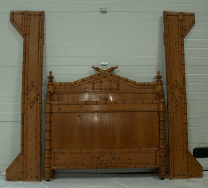 Bamboo bed 1900