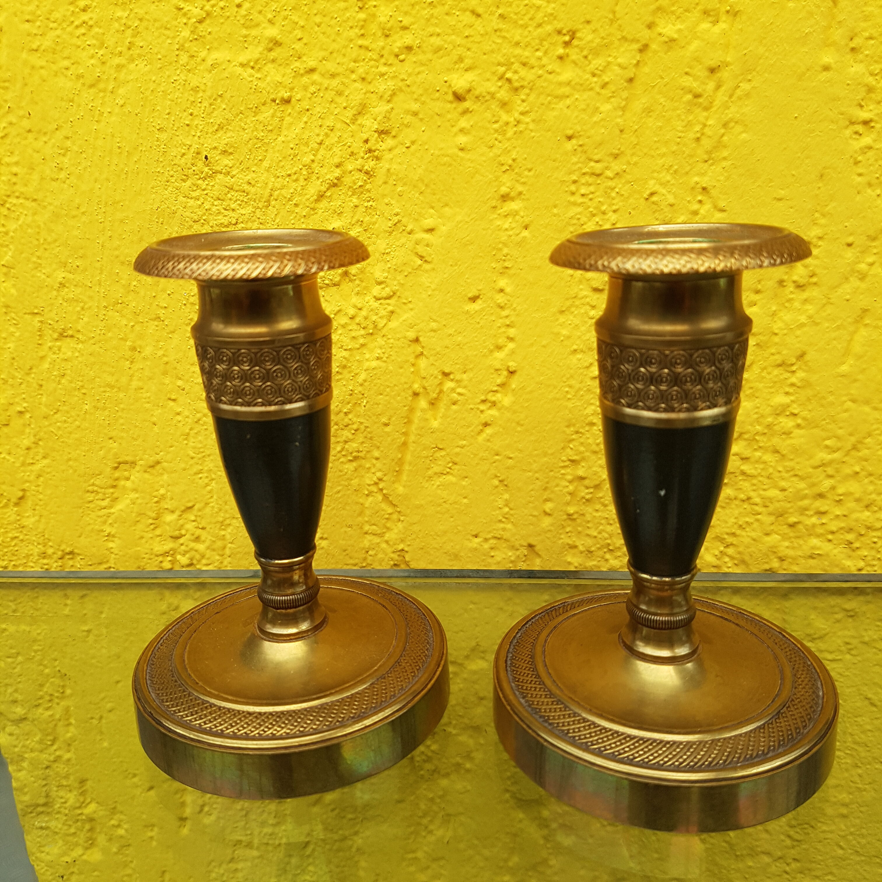 Bougeoirs style Directoire en bronze