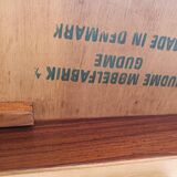 Scandinavian table