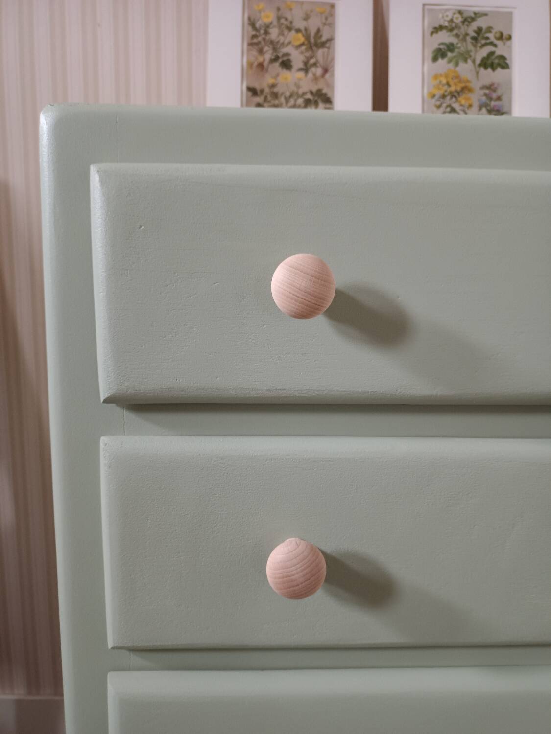 Mado chest of drawers
