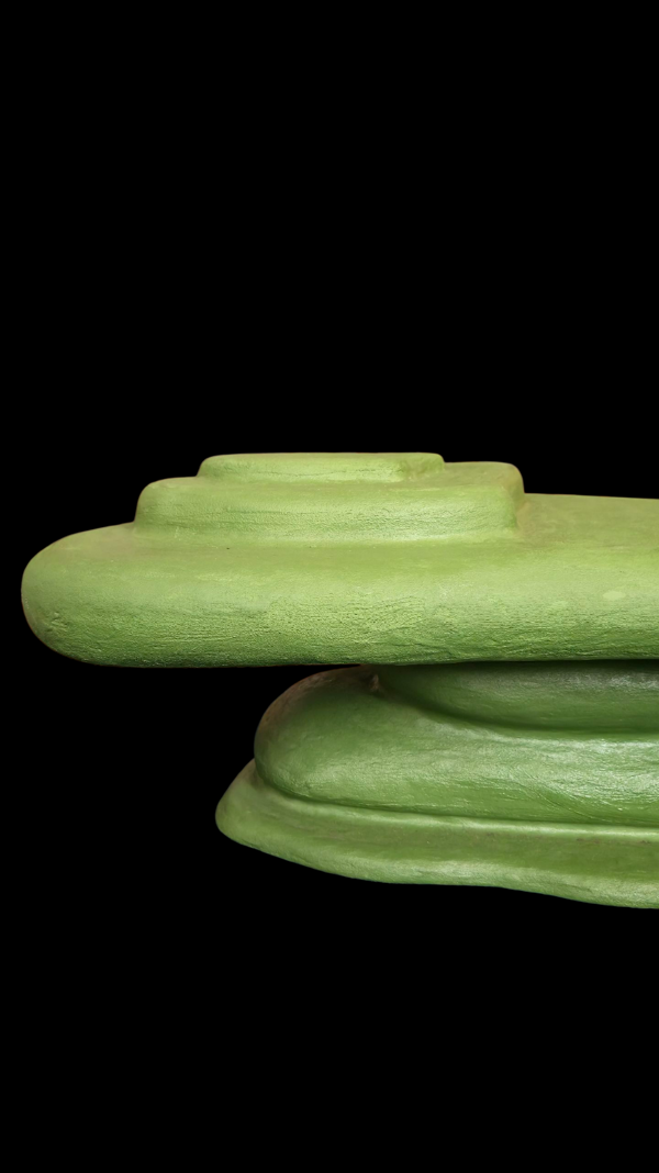 Table basse verte Canyon en mortex organique par Objet Bizaar