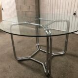 Round table Italian design 1970