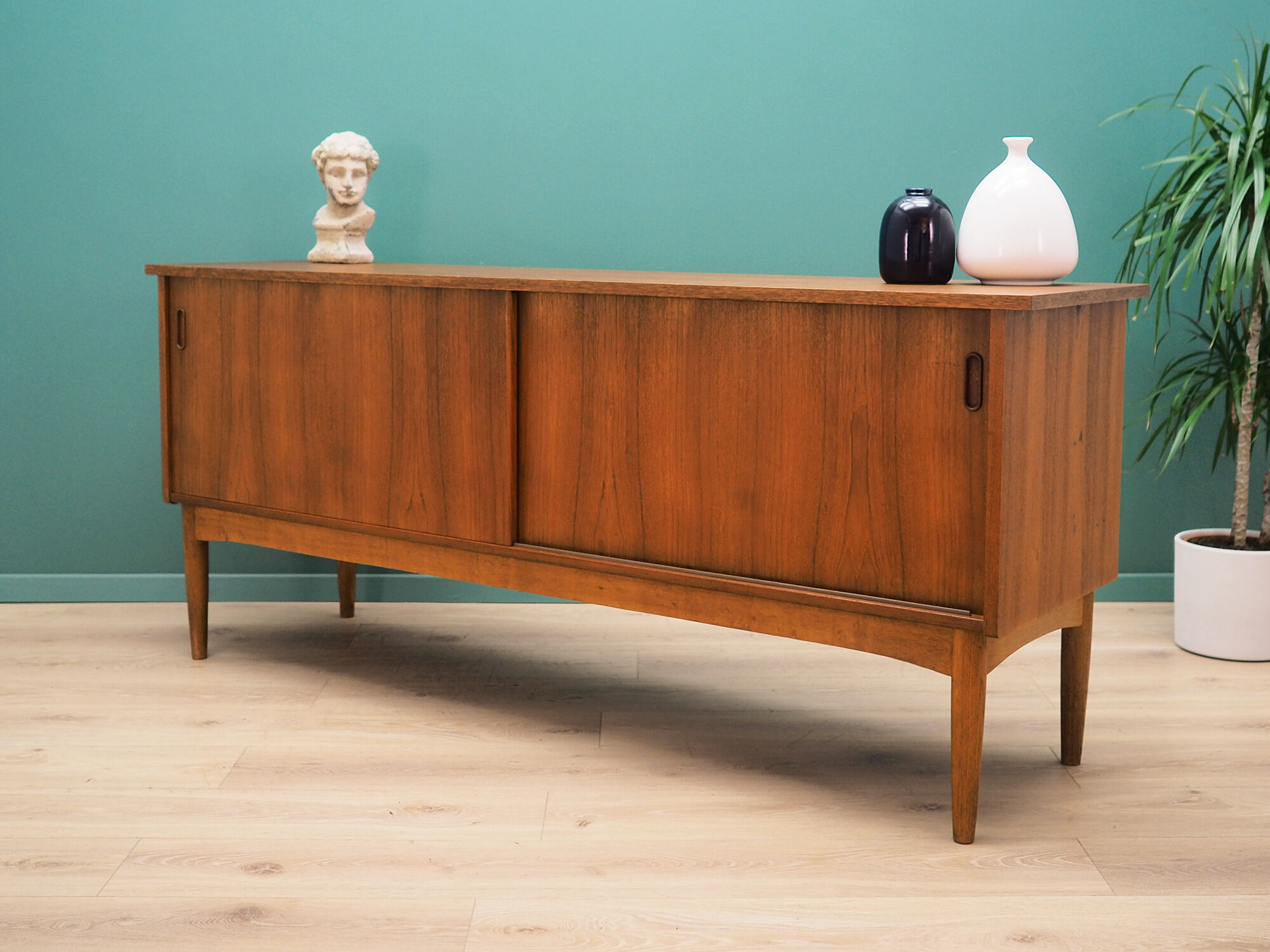 Sideboard teak, Danish design, 60
