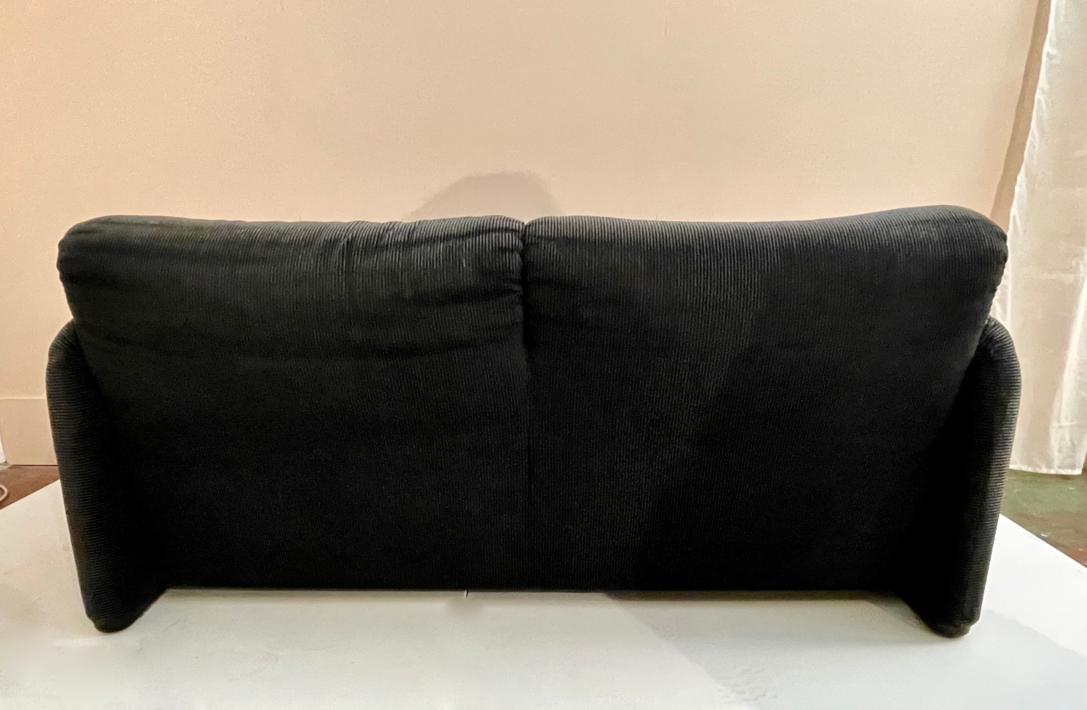 Canapé "Maralunga" 2 places par Vico Magistretti pour Cassina, Italie 1980's