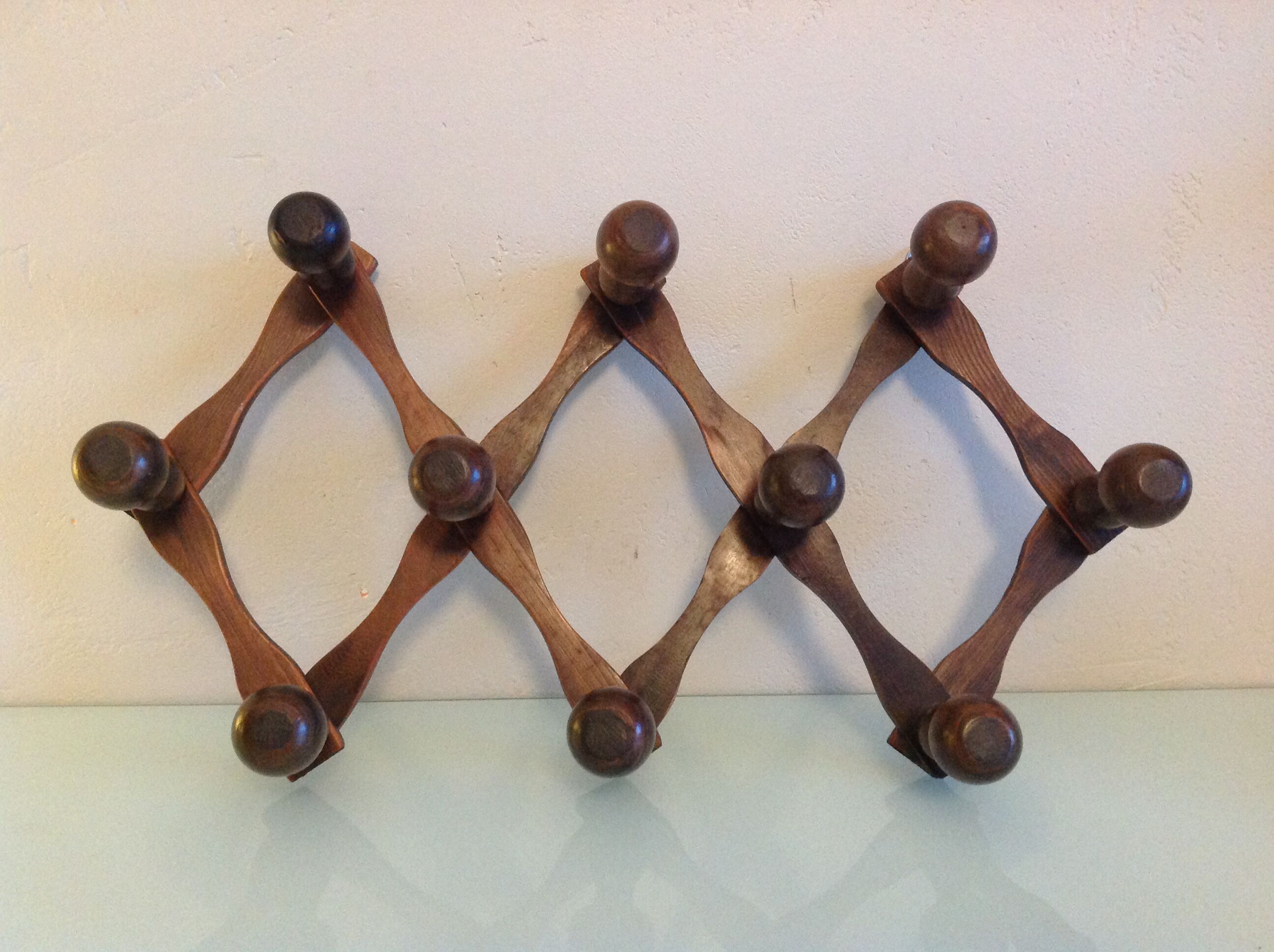 Ten-headed accordion coat holder / vintage 60s-70s