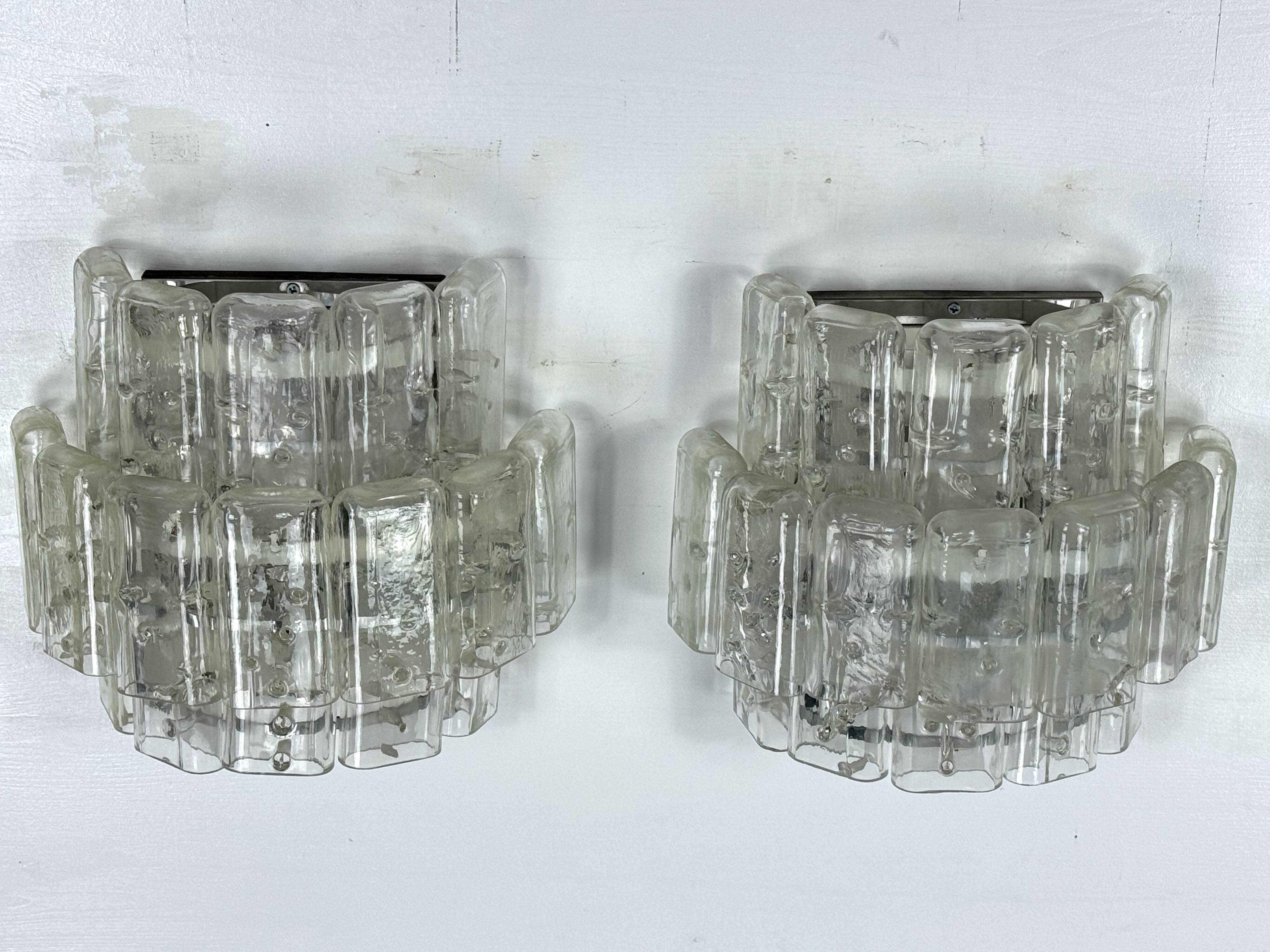 Vistosi manner, set of four large clear murano glass elements sconces. Italy 1970s