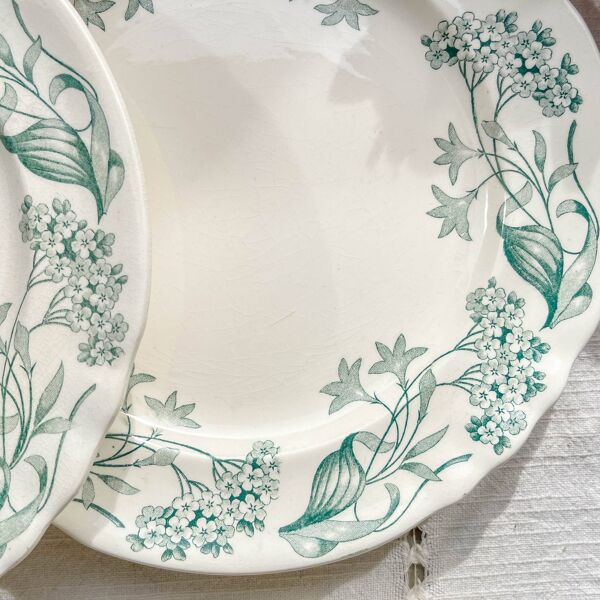 Lot de 6 Assiettes Plates Anciennes Terre de Fer ''Lilas'' Longchamp XIXe