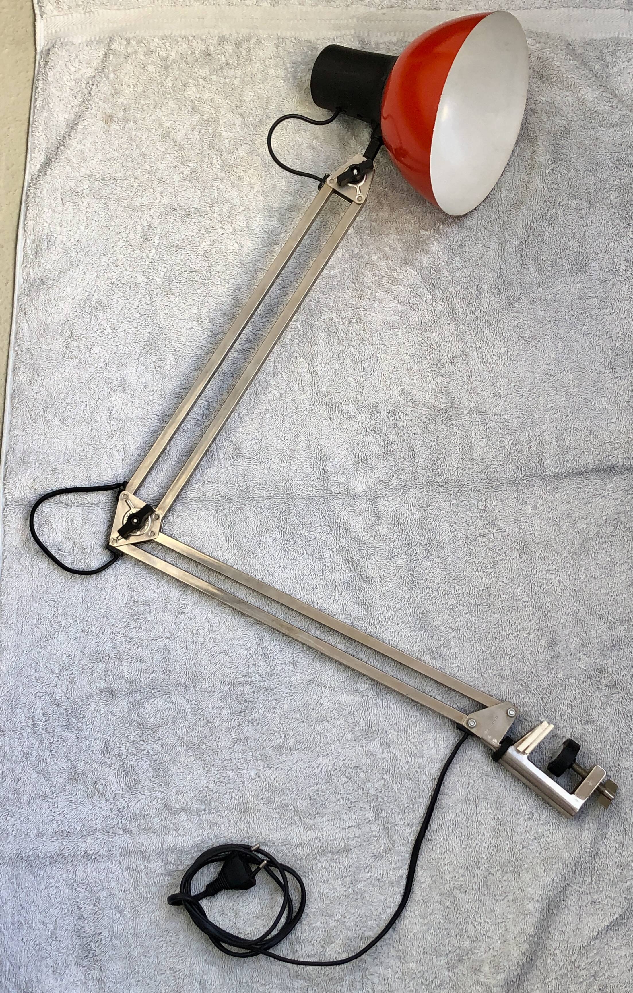 Lampe d'architecte rouge   patented  finlande