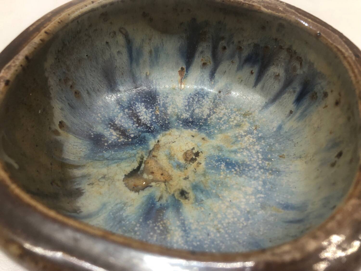 Pocket tray in Belgian flamed salted stoneware by Marcellus Aubry
