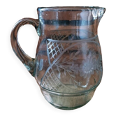 Pitcher in smoked chiseled glass