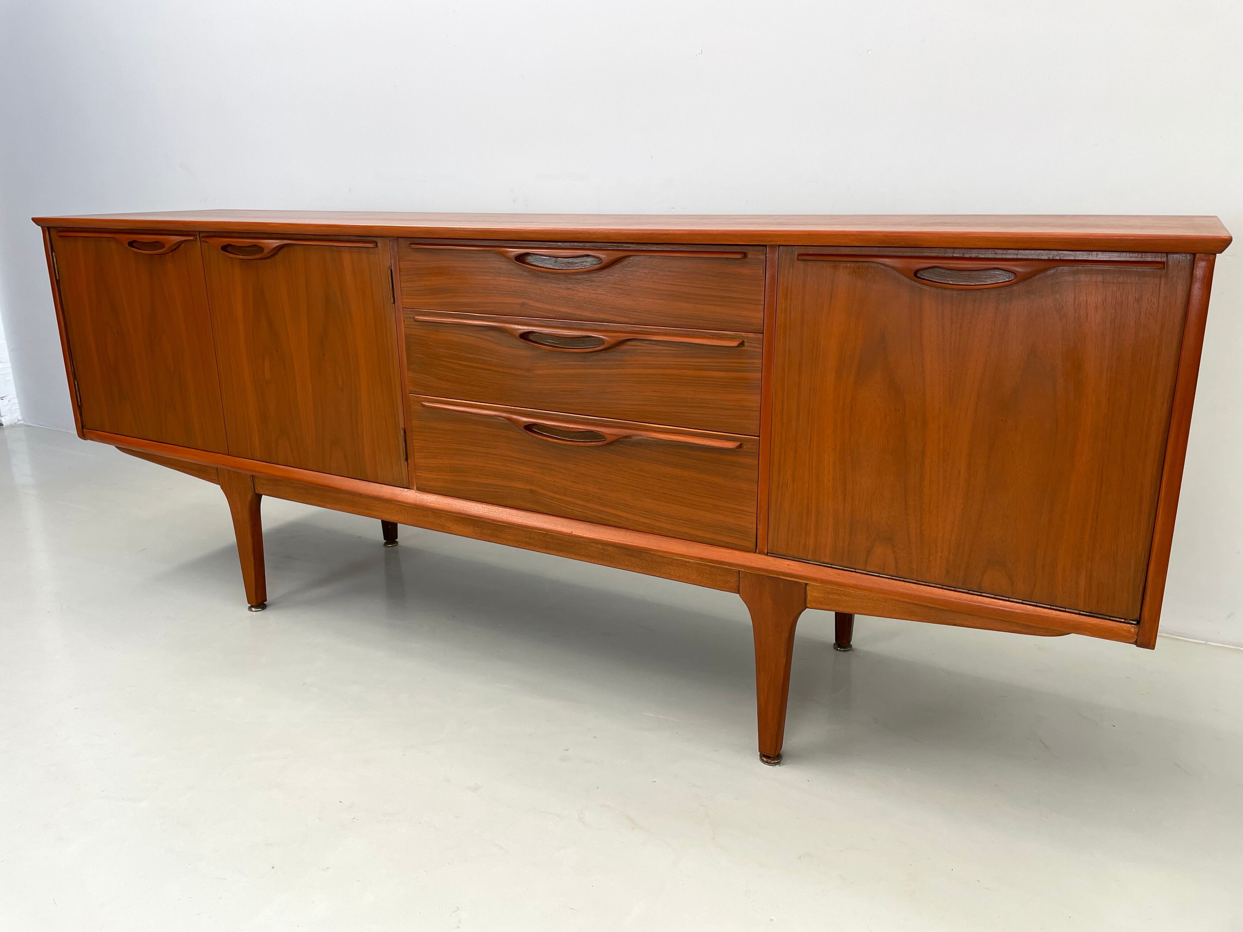 Enfilade Jentique vintage années 1960
