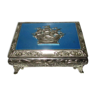 Vintage jewelry box