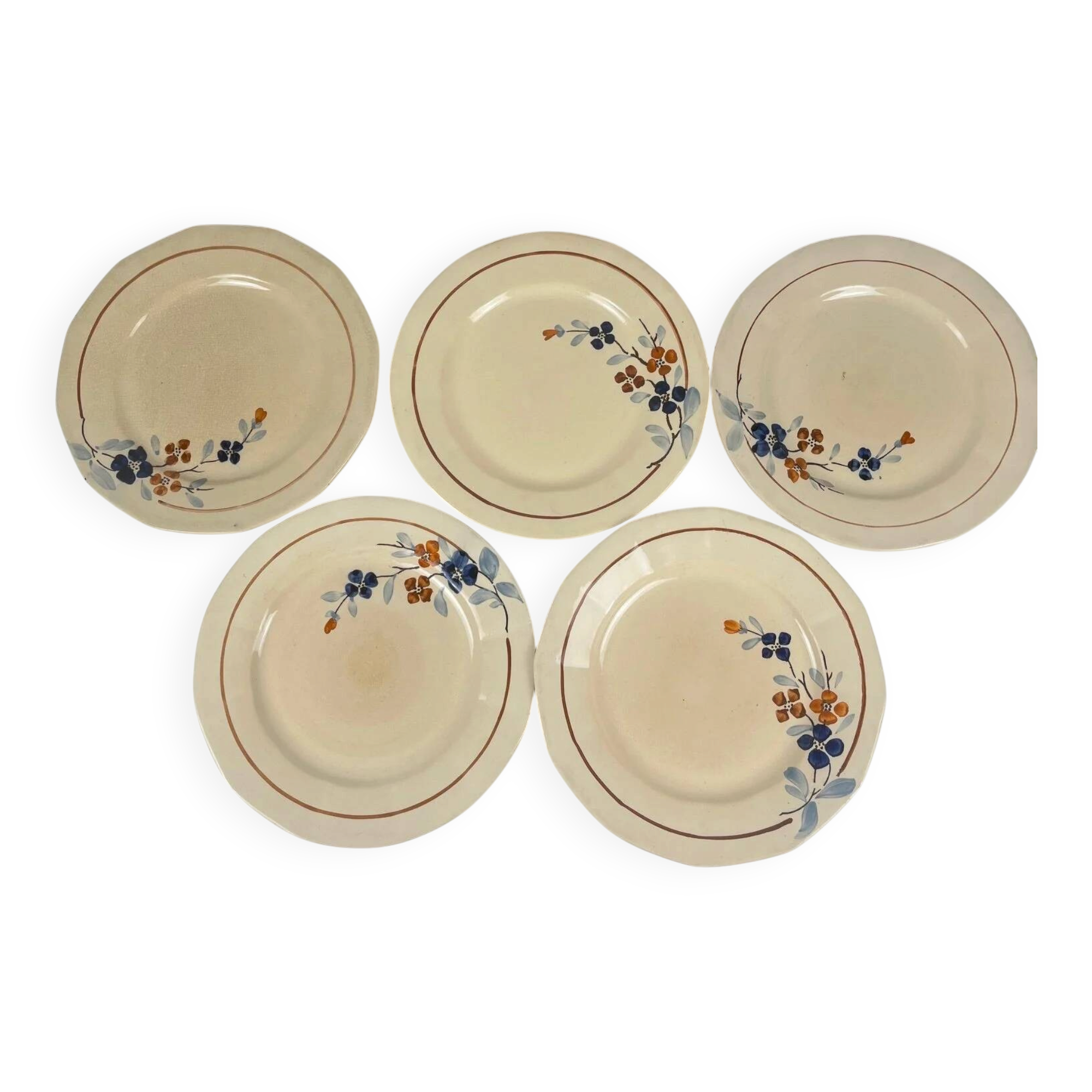 Set of 5 flat plates Sarreguemines floral pattern, 1920-40