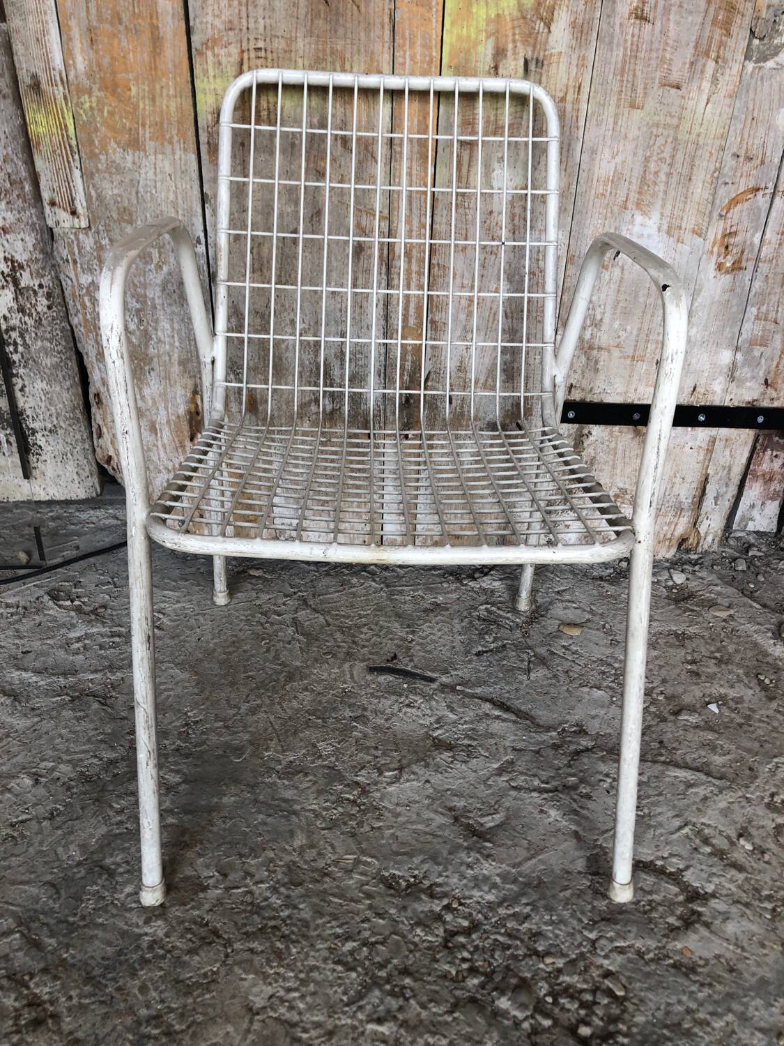 Ancien fauteuil emu rio metal blanc vintage