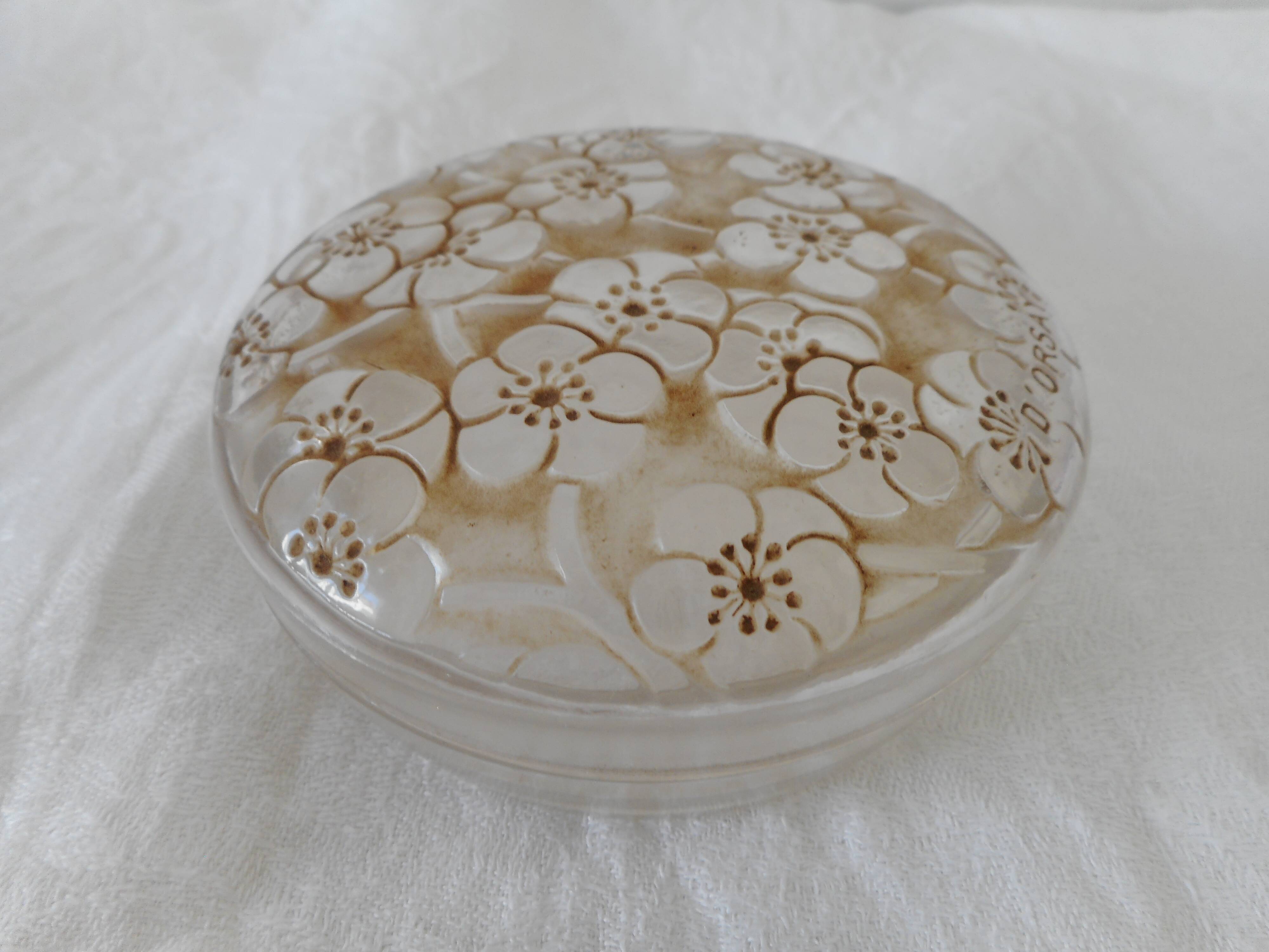 Boite en verre de R. Lalique