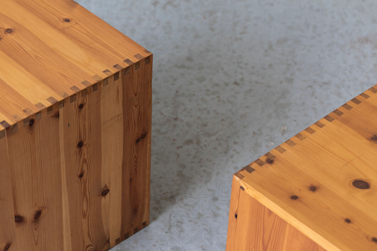 Set of 2 pine cube cabinets in the style of ate van apeldoorn, dutch design, 1960’s