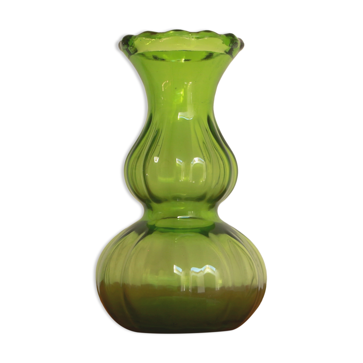 Vase en verre vert