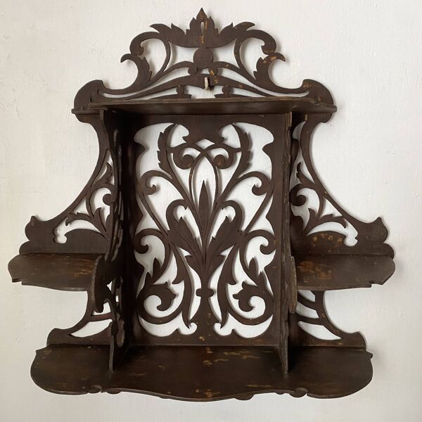 étagère murale ancienne Napoléon III en bois ajouré