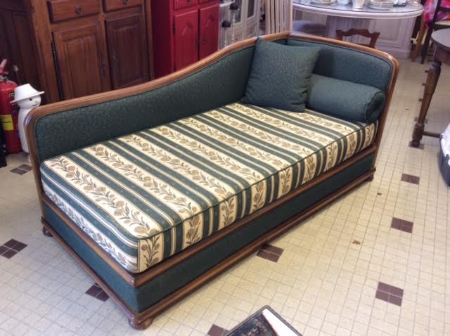 Wooden and fabric daybed