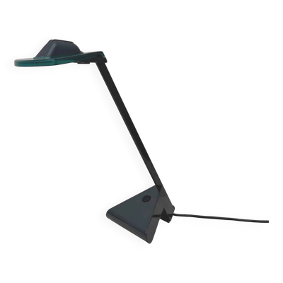 Lampe de bureau de arteluce en métal et plastique, italie 1980