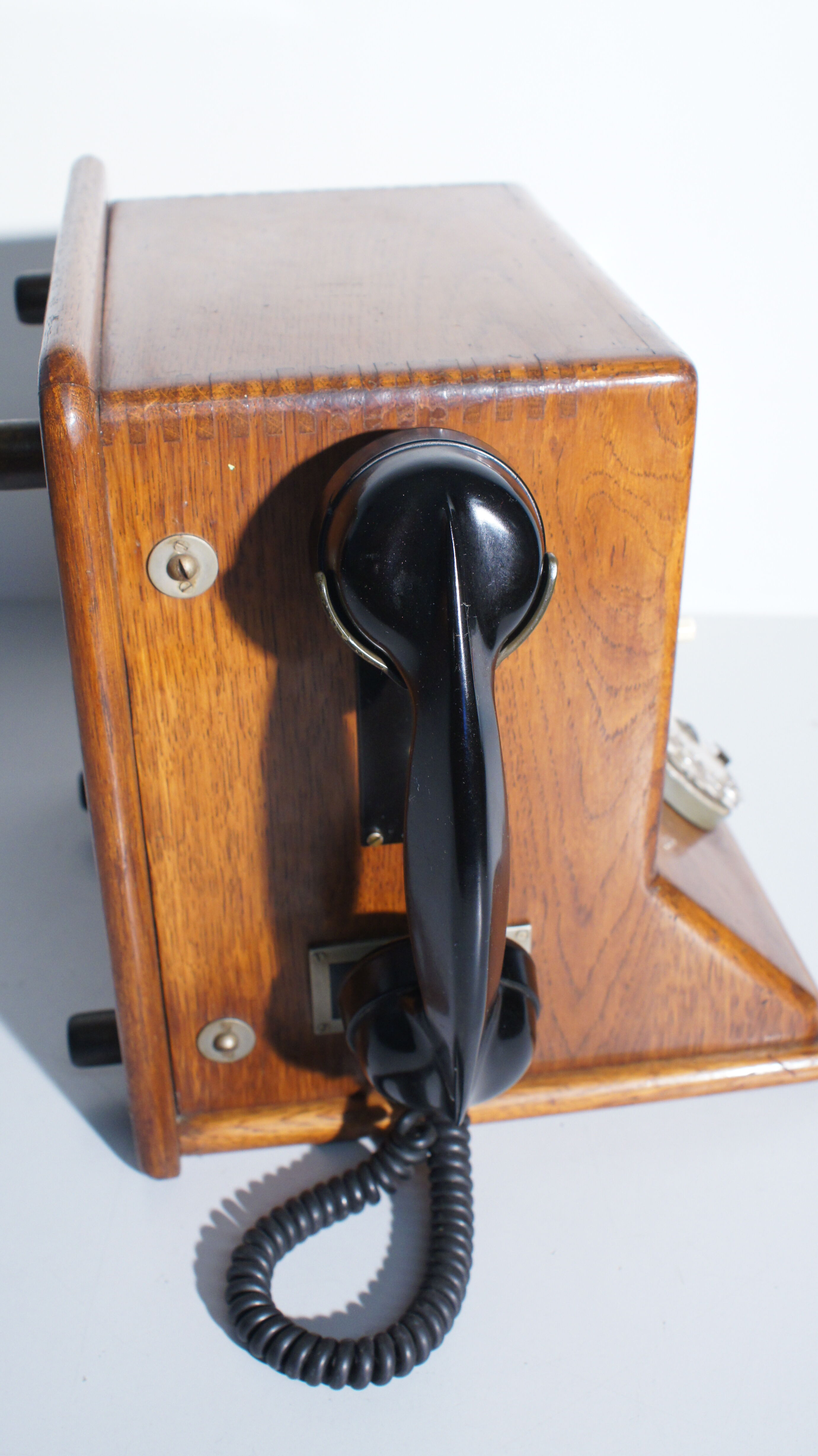 Wooden network telephone centre - vintage 1964
