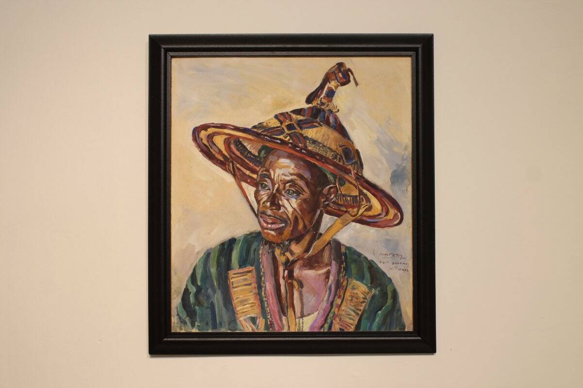 Large portrait of a Beninese man in traditional hat by Pierre Matossy (1891-1969)