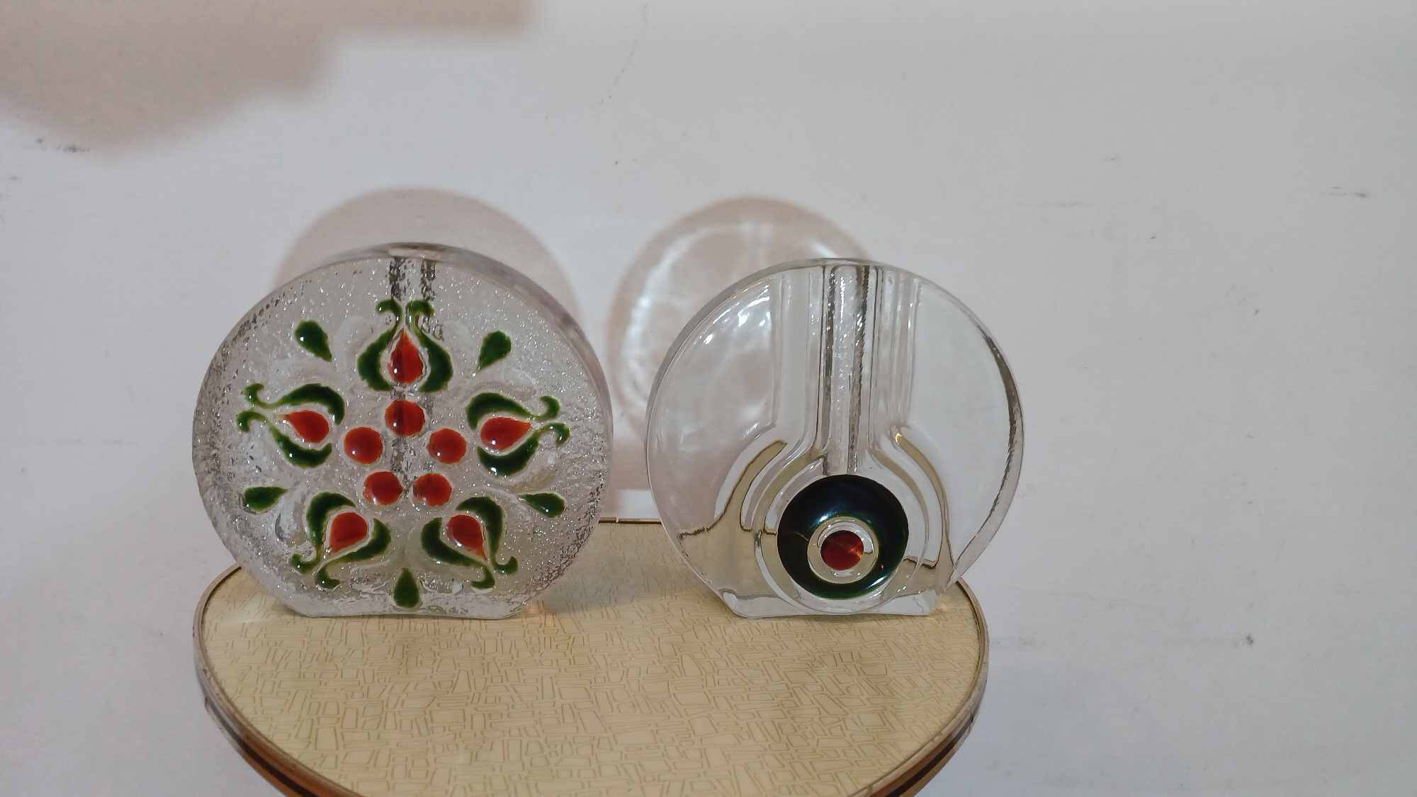 2 vases en verre Pop Art de Walther, années 1970