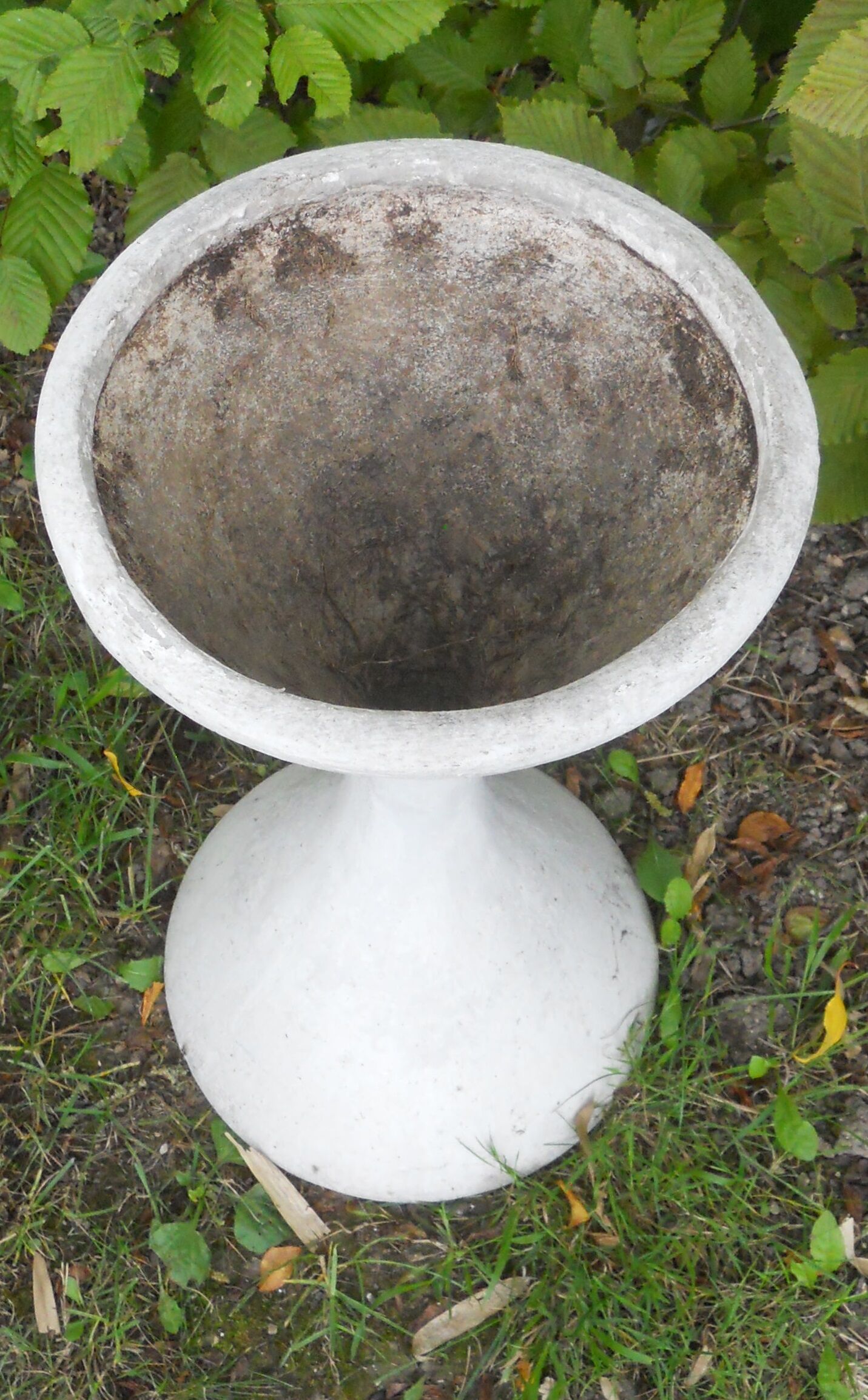 Planter Diabolo design Anton Bee & Willy Guhl