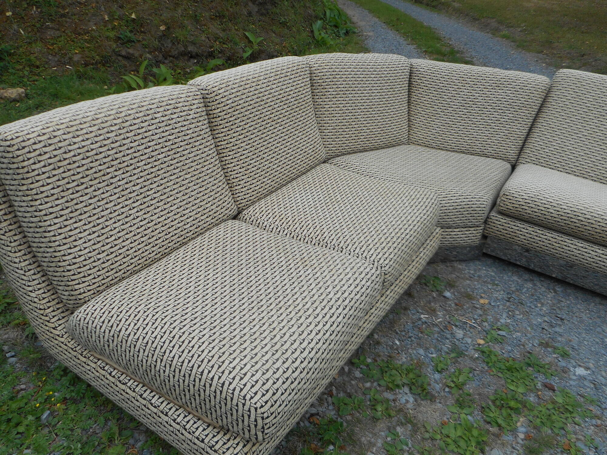 7 seater corner sofa 70s