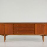 Long minimalist Scandinavian sideboard - 220 cm