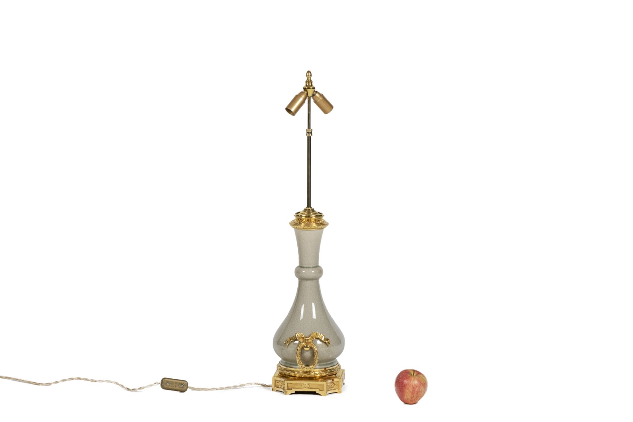 Lamp in bronze and celadon porcelain, circa 1880