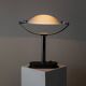 Lampe vintage en verre de Murano avec abat-jour en verre dépoli blanc et base de bureau en chrome, design italien des années 1970 inspiré de l'ère spatiale.