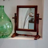 Reclining wood mirror to be laid